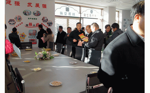 自治區(qū)、銀川市人大代表及金鳳區(qū)各級領(lǐng)導(dǎo)來我公司進行視察調(diào)研活動